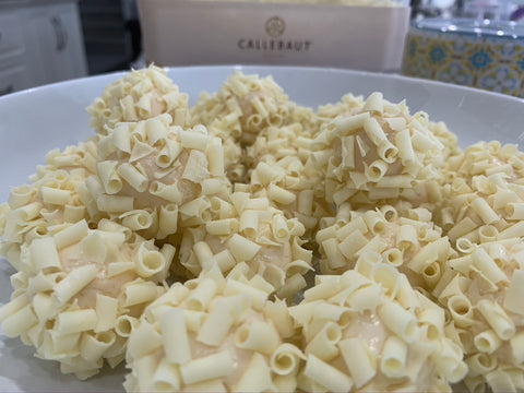 White Brigadeiro or Brigadeiro Ninho