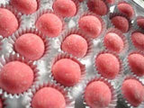 Pink Ball or Bicho de Pé
